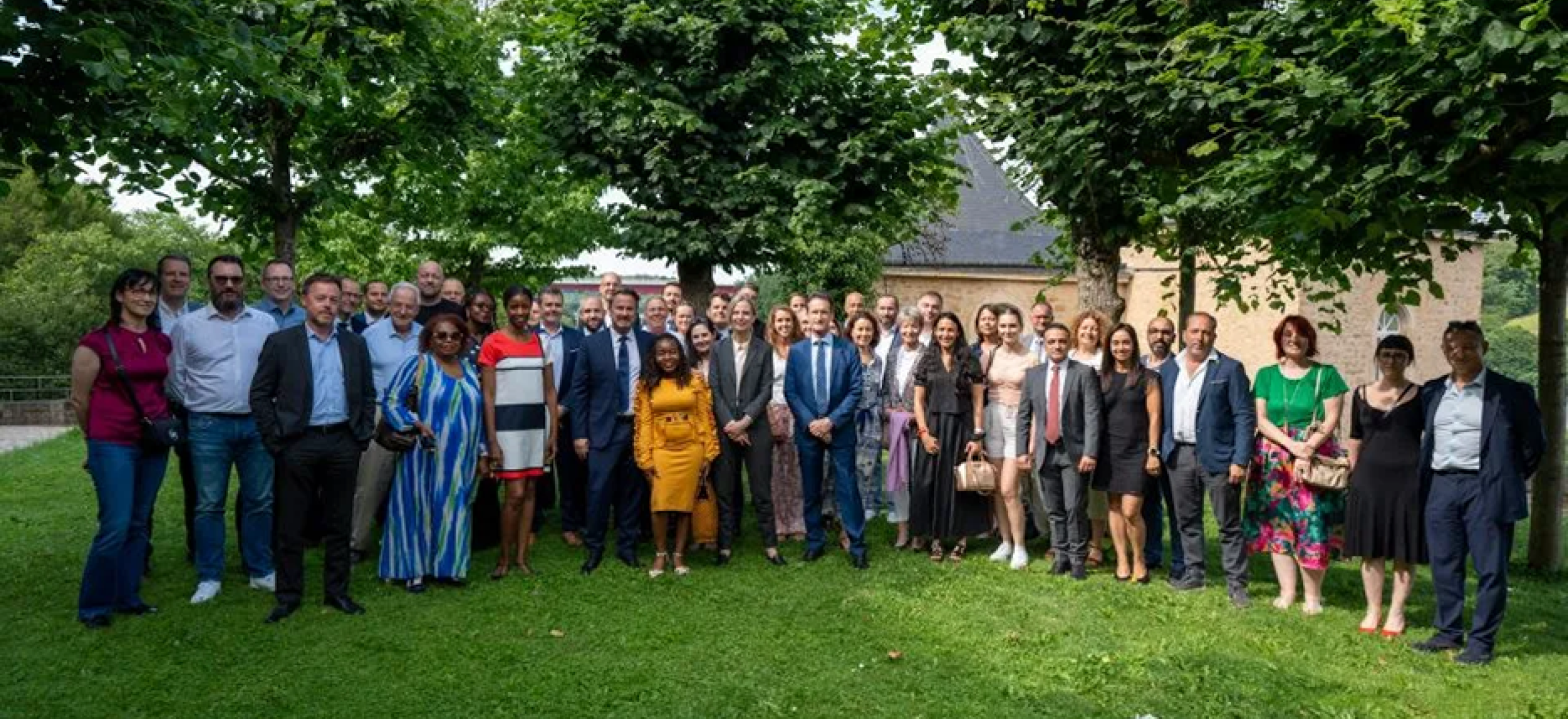 Photo groupe, Nadine Toussaint, Dan Kohnen et Xavier Bettel - signature pacte national droits de l'homme juillet 2024