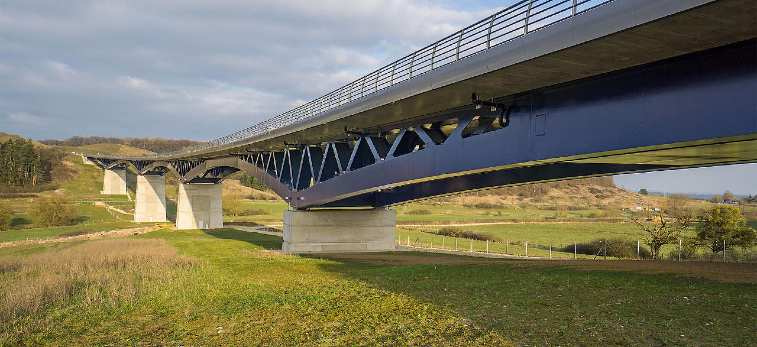 le pont Blaue Brücke junglinster au luxembourg
